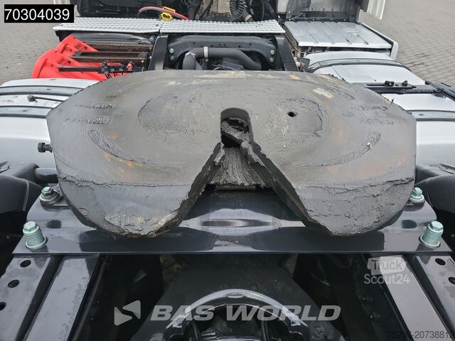 Standard-SZM MAN TGX 18.500 4X2 XLX Retarder 2x Tanks