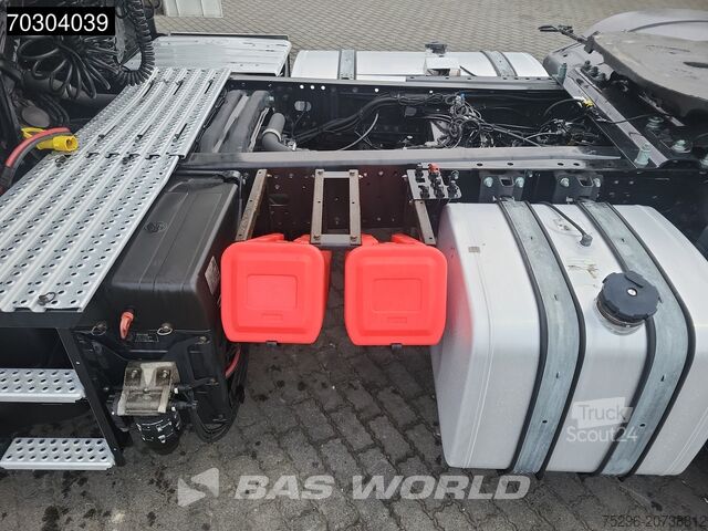 Standard-SZM MAN TGX 18.500 4X2 XLX Retarder 2x Tanks