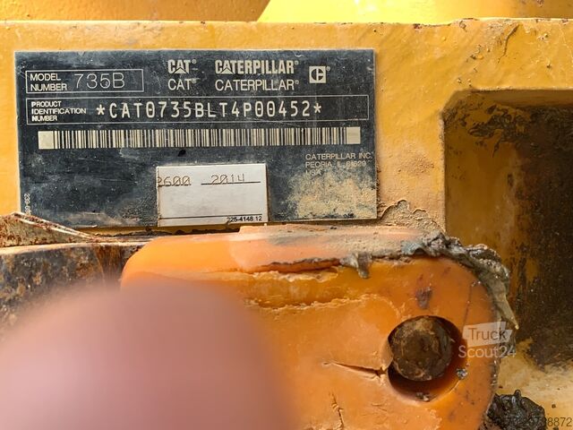 Zglobni kiper Caterpillar 735B