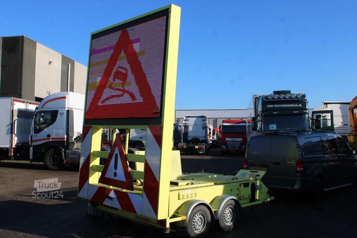 Carro de ventas verdegro screen projector full complete with laptop/soft...