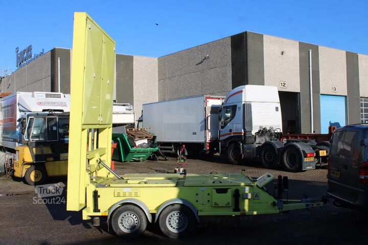 Carro de ventas verdegro screen projector full complete with laptop/soft...