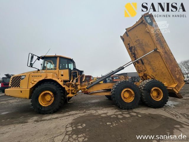 Altro VOLVO A25D/Knickgelenkter Muldendumper /6x6