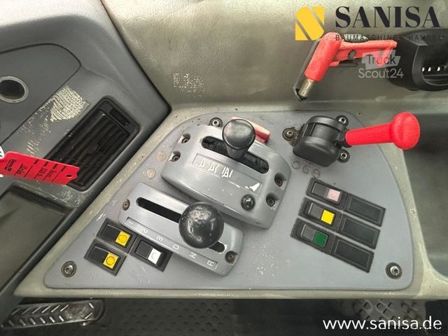 Altro VOLVO A25D/Knickgelenkter Muldendumper /6x6