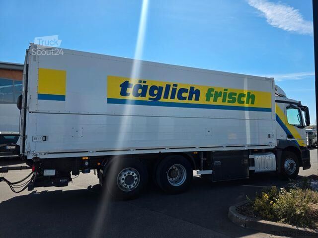 Mercedes-Benz Antos 2543 L parete laterale girevole, sponda idraulica BÄR 2.500 kg, gancio di traino Mercedes-Benz Antos 2543 L Schwenkwand LBW BÄR 2.500kg AHK