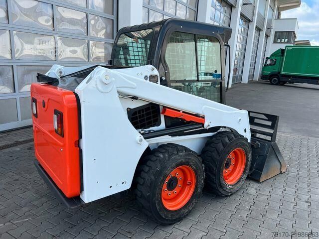 Nivelačný stroj Bobcat S450 / nur 131h !! / Gabel / Schaufel