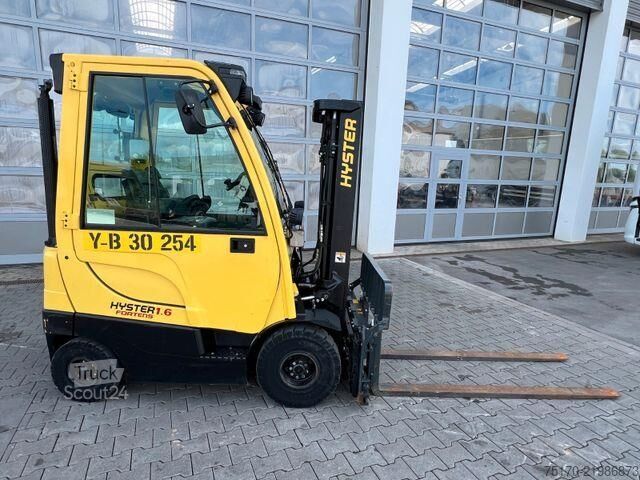 възможен мотокар Hyster H1.6 FT / Verstellgerät / HH: 4.45m / nur 812h