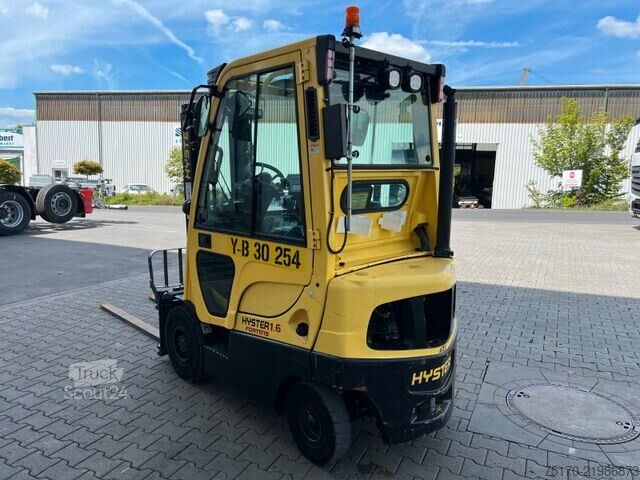 възможен мотокар Hyster H1.6 FT / Verstellgerät / HH: 4.45m / nur 812h