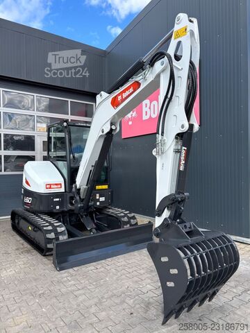 Minibagr BOBCAT E 60 - Vollausstattung - Klima