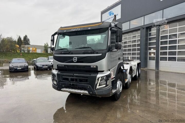 شاحنة للأغراض الخاصة VOLVO FMX-460 8x4 UT26