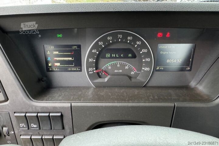 شاحنة قلّابة بذراع تحميل متحرك VOLVO FMX-500 8x4 Abrollkipper