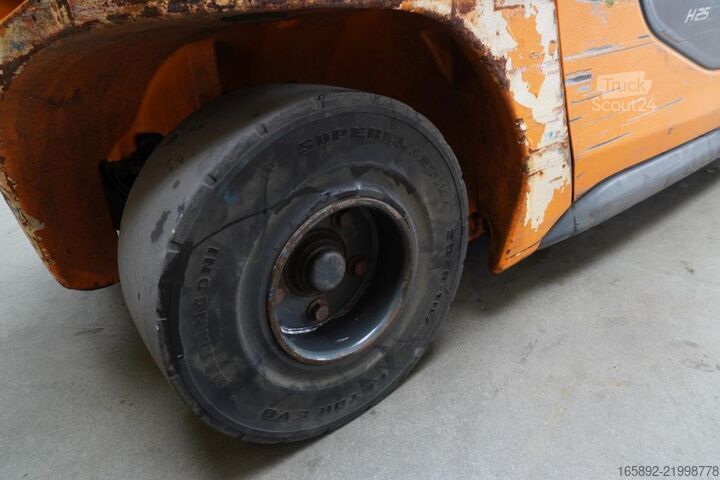 Heftruck Linde H 25 D 1202