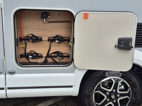 Half-integraal camper Knaus L!VE WAVE 650 MEG Black Selection *TraumMobil*Automatik*