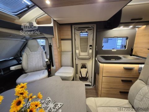 Półzintegrowany kamper Knaus L!VE WAVE 650 MEG Black Selection *TraumMobil*Autark e*