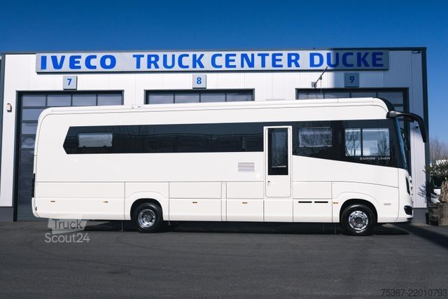 Integrovaný obytný vůz MORELO Empire Liner 110 GSB mit PKW-Garage