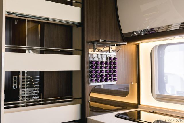 Integrovaný obytný vůz MORELO Empire Liner 110 GSB mit PKW-Garage