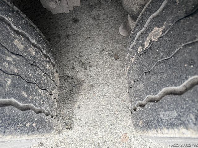 Otevřený návěs s plachtou Schmitz Cargobull Curtainsider Standard