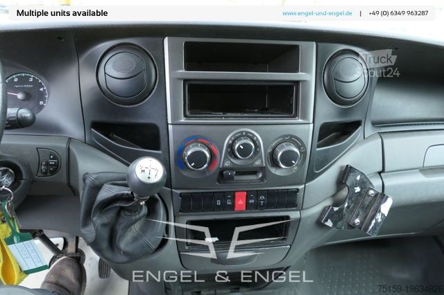 Dostavno vozilo s kesonom iveco Daily 35 S11 C30C AUTOMATIK KAMERA Regale LUFT DURCHGANG EURO-5 CoC