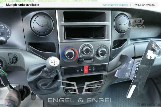 Dostavno vozilo s kesonom iveco Daily 35 S11 C30C AUTOMATIK KAMERA Regale LUFT DURCHGANG EURO-5 CoC
