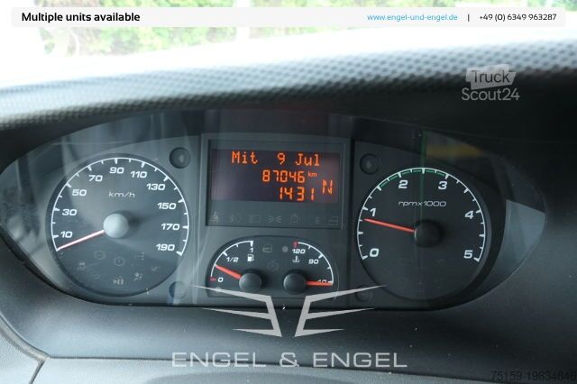 Dostavno vozilo s kesonom iveco Daily 35 S11 C30C AUTOMATIK KAMERA Regale LUFT DURCHGANG EURO-5 CoC