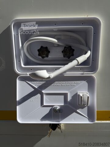 Camper truck MAN TGL 8180