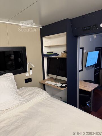 Camper truck MAN TGL 8180