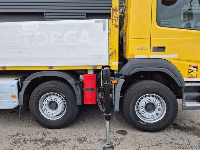 Platós teherautó Volvo FMX