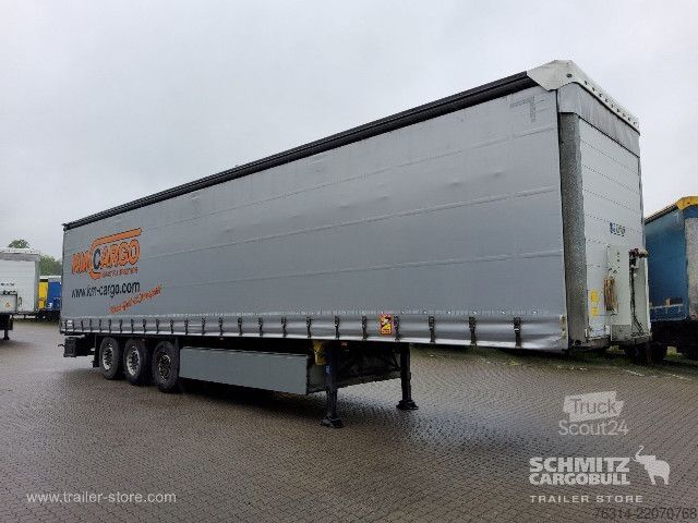 Avoin puoliperävaunu pressulla Schmitz Cargobull Curtainsider Standard Getränke