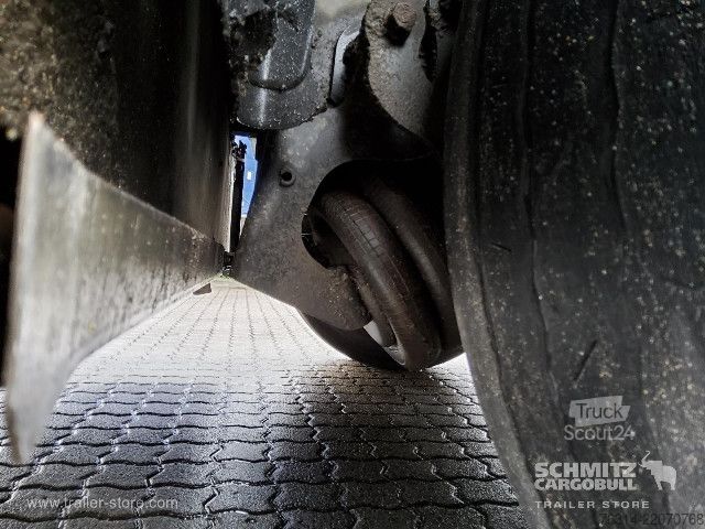 Avoin puoliperävaunu pressulla Schmitz Cargobull Curtainsider Standard Getränke