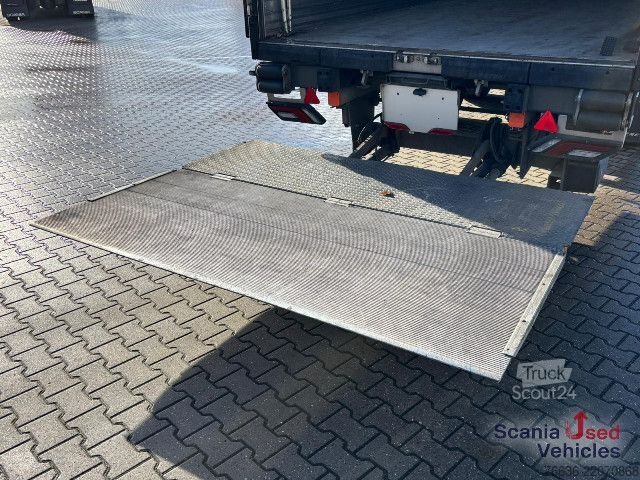 Рефрижераторний напівпричіп Lamberet LAMBERET SR2L FRIGO CARRIER MULTI TEMP TAIL -L