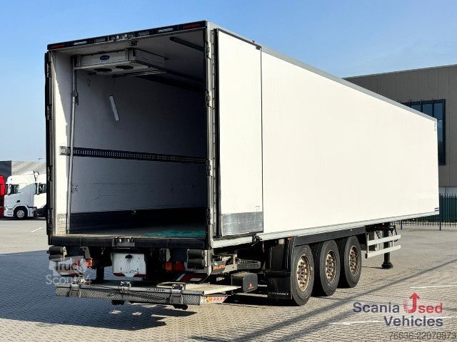 Рефрижераторний напівпричіп Lamberet LAMBERET SR2L FRIGO CARRIER MULTI TEMP TAIL-L
