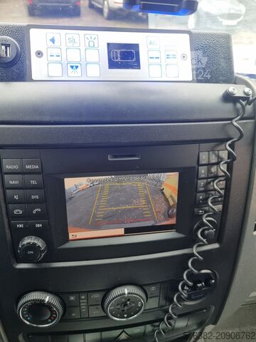 Ambulance Mercedes-Benz Sprinter Krankenwagen Rettungswagen