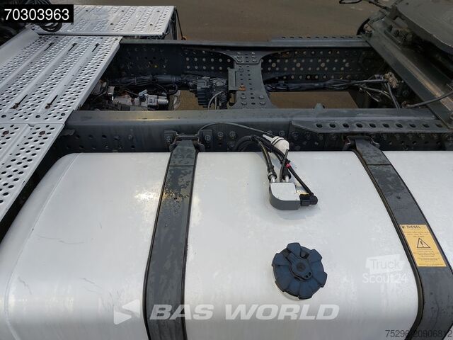 Estándar-SZM Mercedes Actros 1943 4X2 BigSpace Euro6