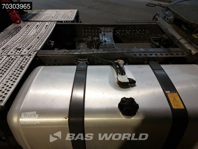 Standart-SZM Mercedes Actros 1843 4X2 BigSpace Euro6