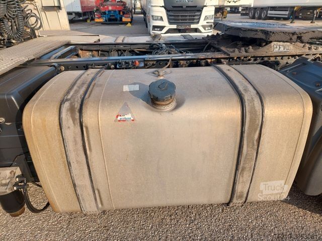 Standard nyergesvontató MAN TGX 18.480 BLS 4x2