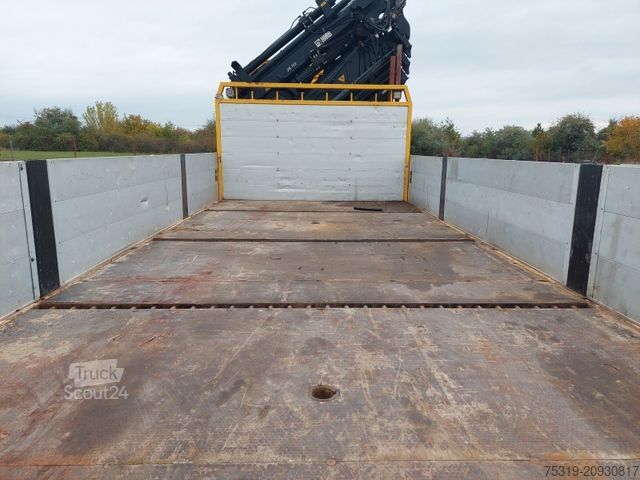 Tovornjak s ploščadjo MERCEDES-BENZ Arocs 2640 6X2 + Hiab XS 477 Hipro