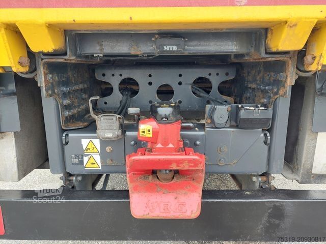 Tovornjak s ploščadjo MERCEDES-BENZ Arocs 2640 6X2 + Hiab XS 477 Hipro