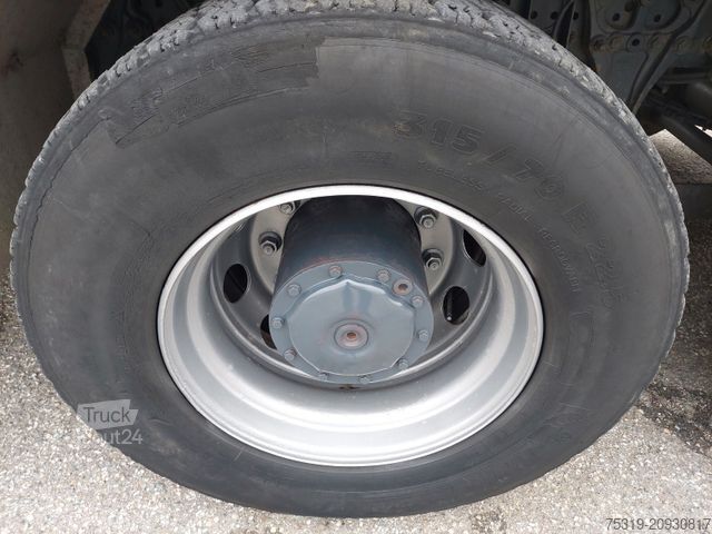 Tovornjak s ploščadjo MERCEDES-BENZ Arocs 2640 6X2 + Hiab XS 477 Hipro