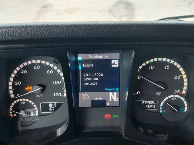 Tovornjak s ploščadjo MERCEDES-BENZ Arocs 2640 6X2 + Hiab XS 477 Hipro