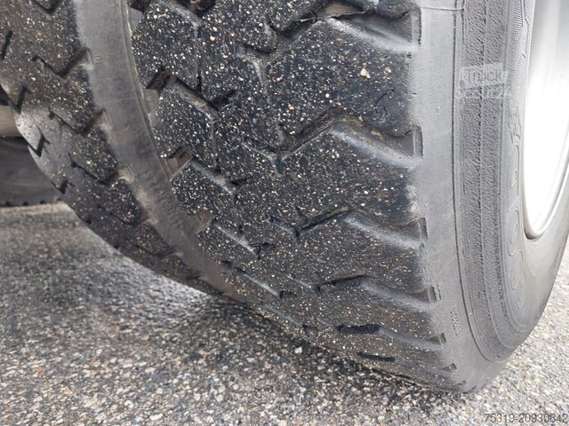 Beton mikser kamyonu MAN TGS 32.420 BB Intermix 9m3 8x4