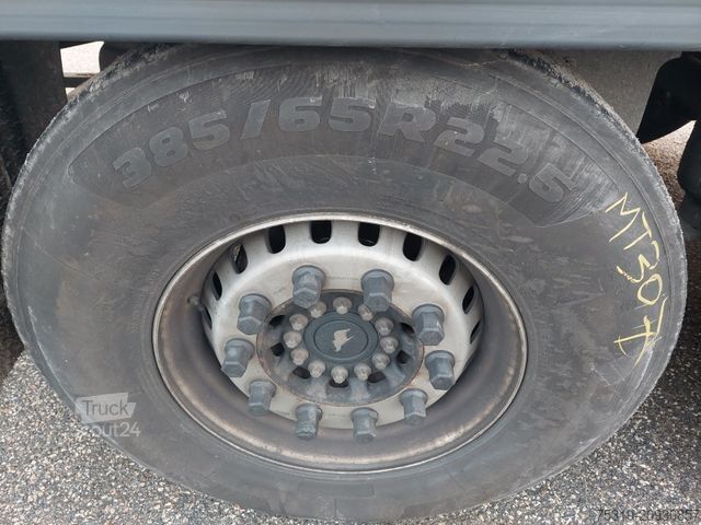 Kühlauflieger SCHMITZ CARGOBULL SKO24 ThermoKing SLXi 300