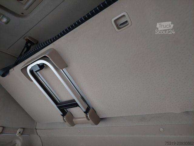 Cap tractor standard SCANIA R 440 LA6X2/4MNA