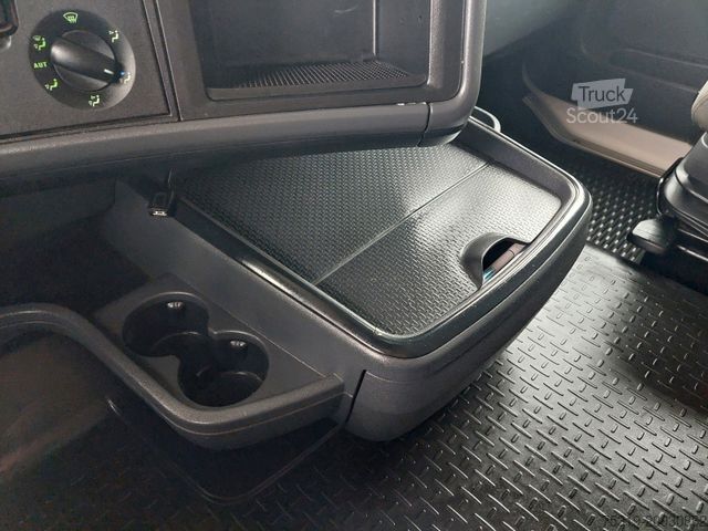 Cap tractor standard SCANIA R 440 LA6X2/4MNA