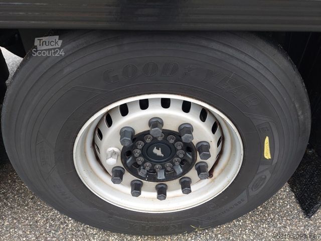 Kühlauflieger SCHMITZ CARGOBULL SKO 24 Thermo King SLXi 300