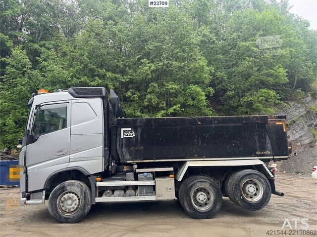 Benne Volvo FH540 6x4 Snow Plow Equipped Tipper Truck