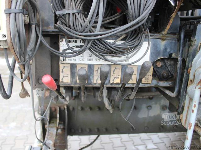 Autokran RENAULT Kerax 260.19, EURO 2, SIDEWALLS, CRANE HIAB 112