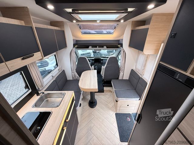 Daļēji integrēta kemperis CHAUSSON 788 Titanium Line `26 ~ MESSE PREISE SICHERN