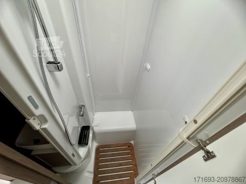 Ολοκληρωμένο αυτοκινούμενο τροχόσπιτο Carado I 338 pro+ 8G/Combi6E/mse uvm