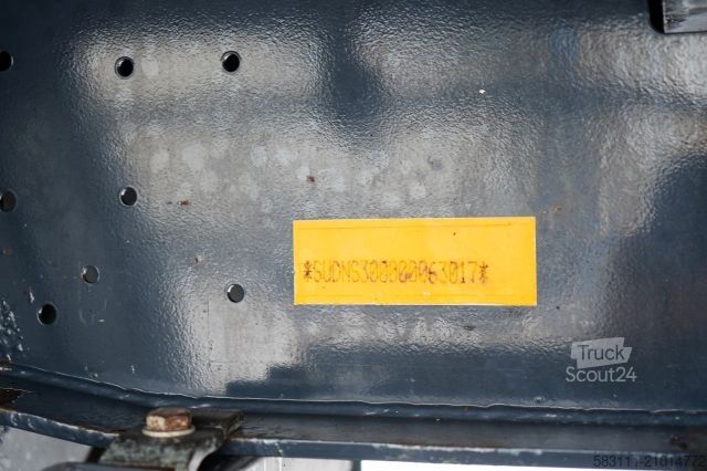 Open oplegger met zeil WIELTON FIRANKA / MEGA / DACH PODNOSZONY / SYSTEM BDE -