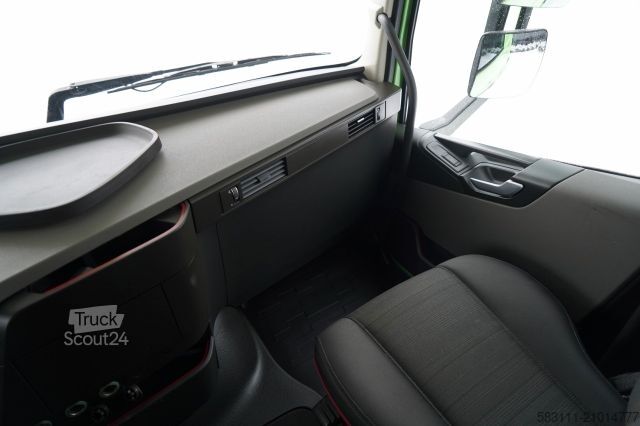 Τυπική μονάδα τράκτορα VOLVO FH 500 / I-PARK COOL / I-SAVE / TV / MIKROFALÓWK