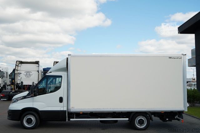 Рефрижераторний фургон IVECO DAILY 35-180 / KONTENER - FIRANKA / AUTOMAT / WI